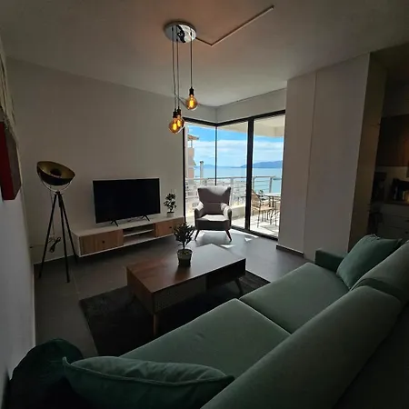 Seaview In Apartment